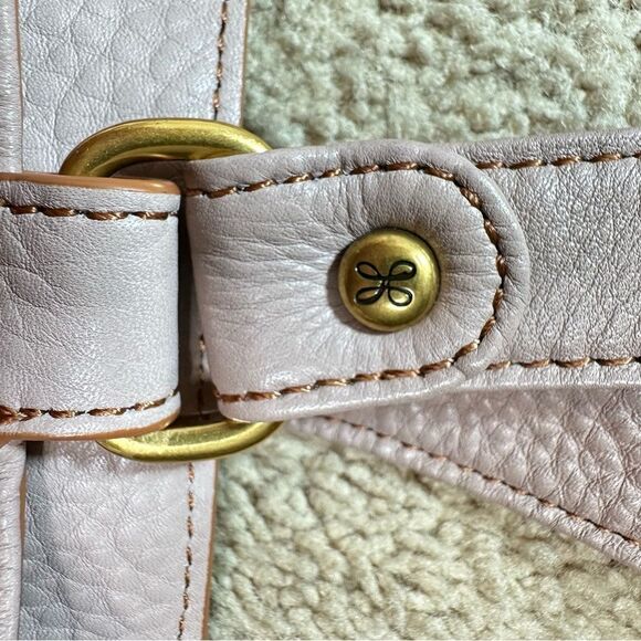 Hobo Audrey Satchel in Sandalwood - Picture 8 of 8